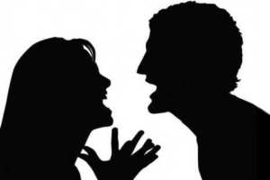 casal_discutindo_465